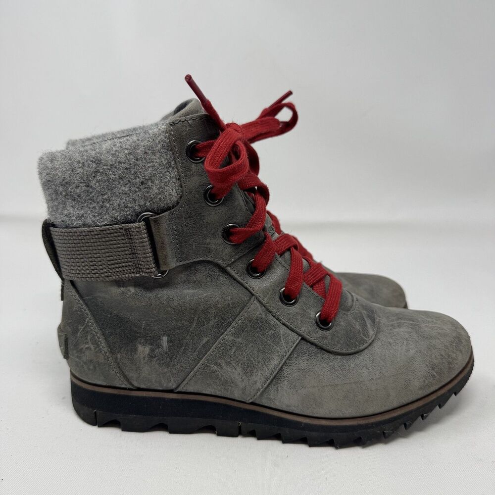 Sorel Gray Winter Boots with Red Laces